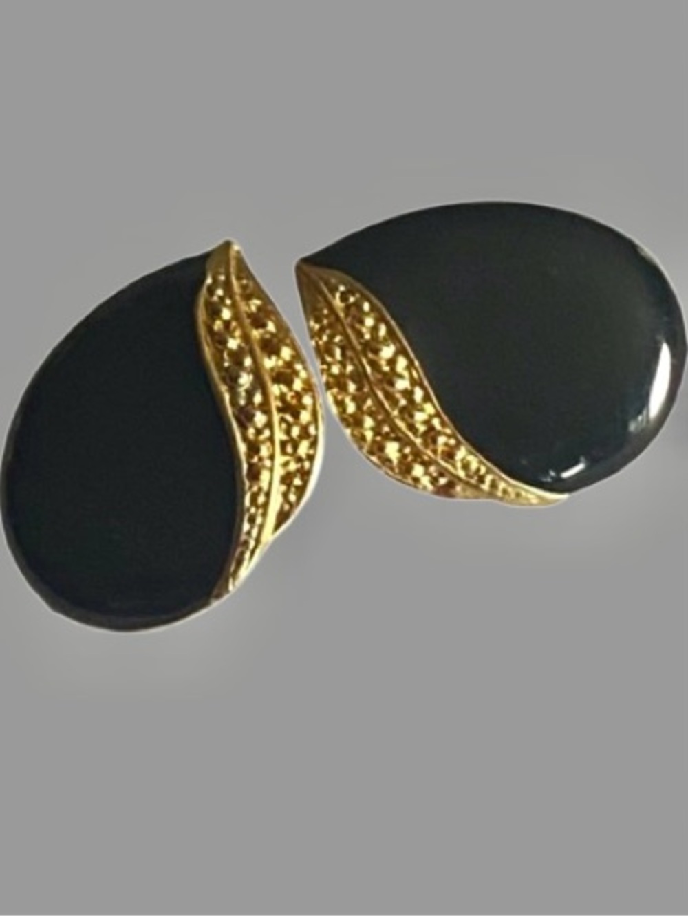Elegant Vintage Gold Metal Black Enamel Teardrop Stud Earrings Made in USA